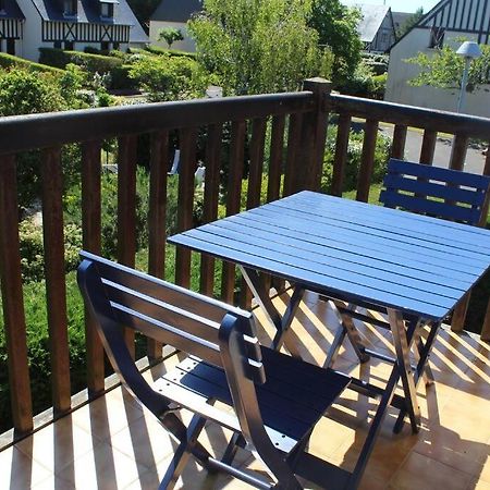 Cabourg, Appartement T2 Acces Direct Mer Екстериор снимка