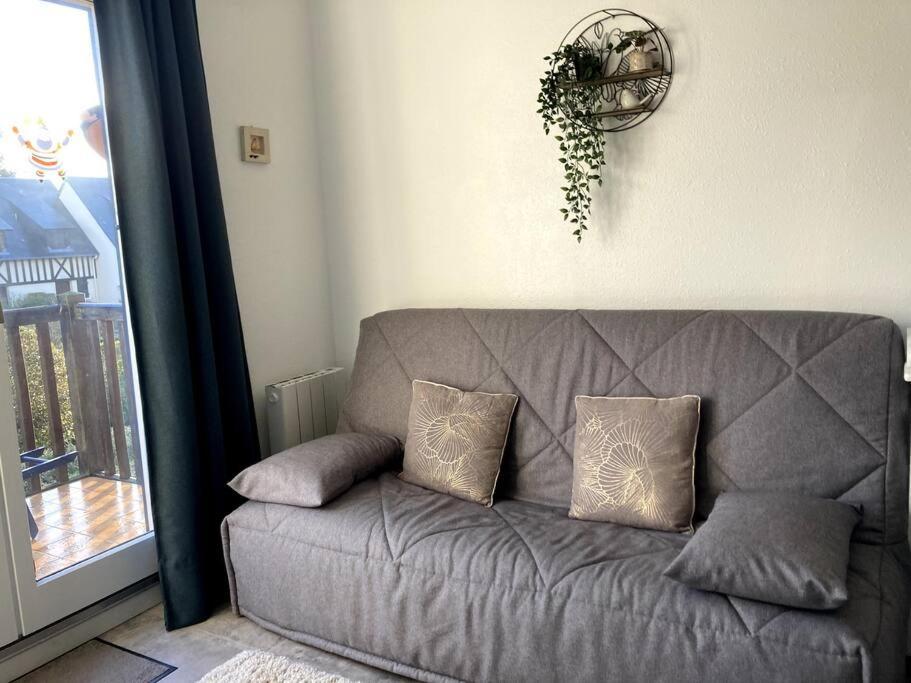 Cabourg, Appartement T2 Acces Direct Mer Екстериор снимка