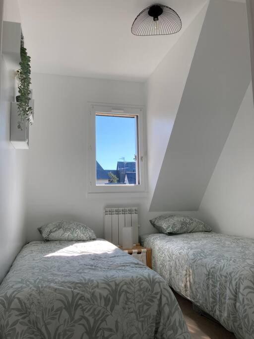 Cabourg, Appartement T2 Acces Direct Mer Екстериор снимка