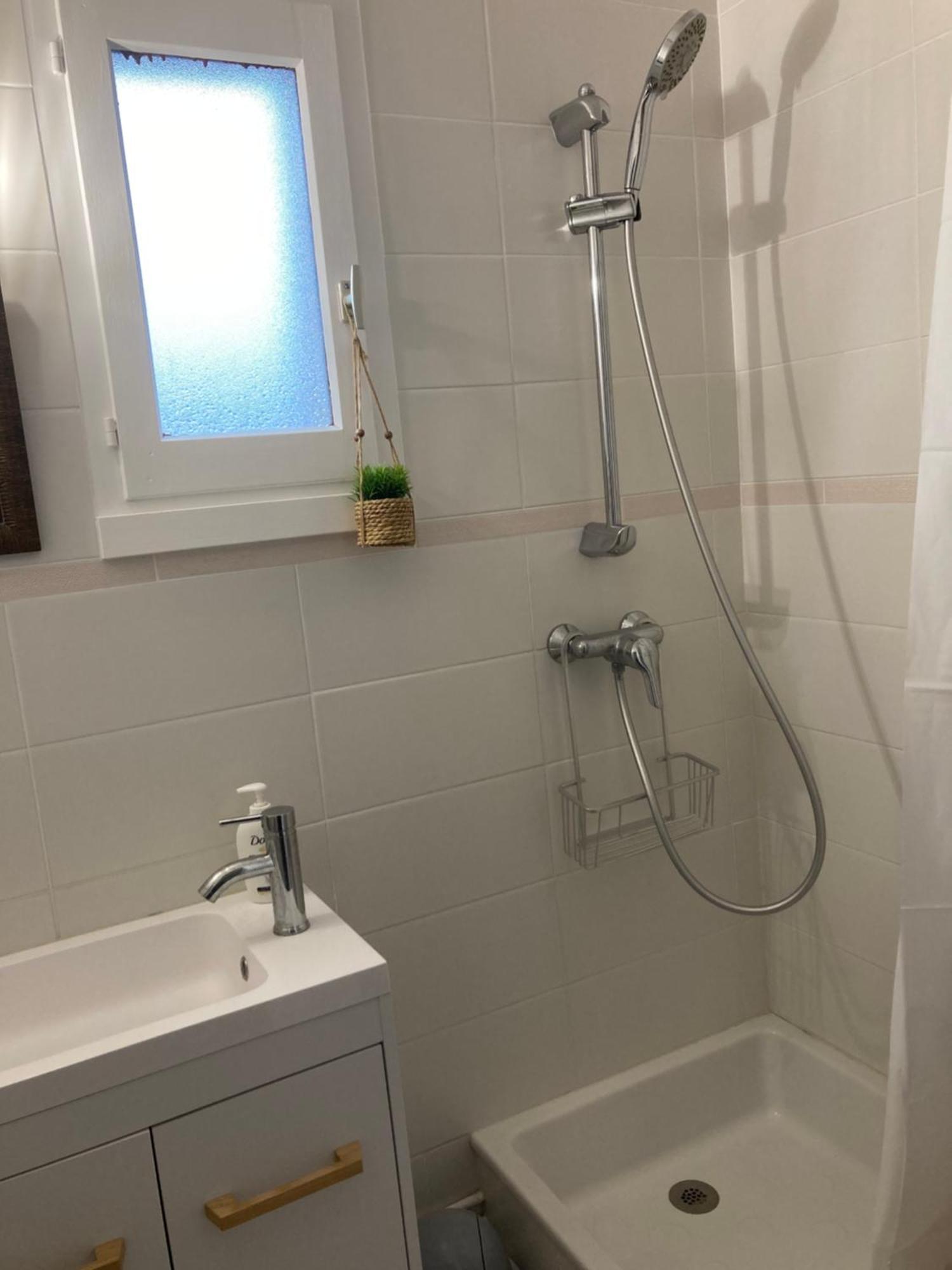 Cabourg, Appartement T2 Acces Direct Mer Екстериор снимка
